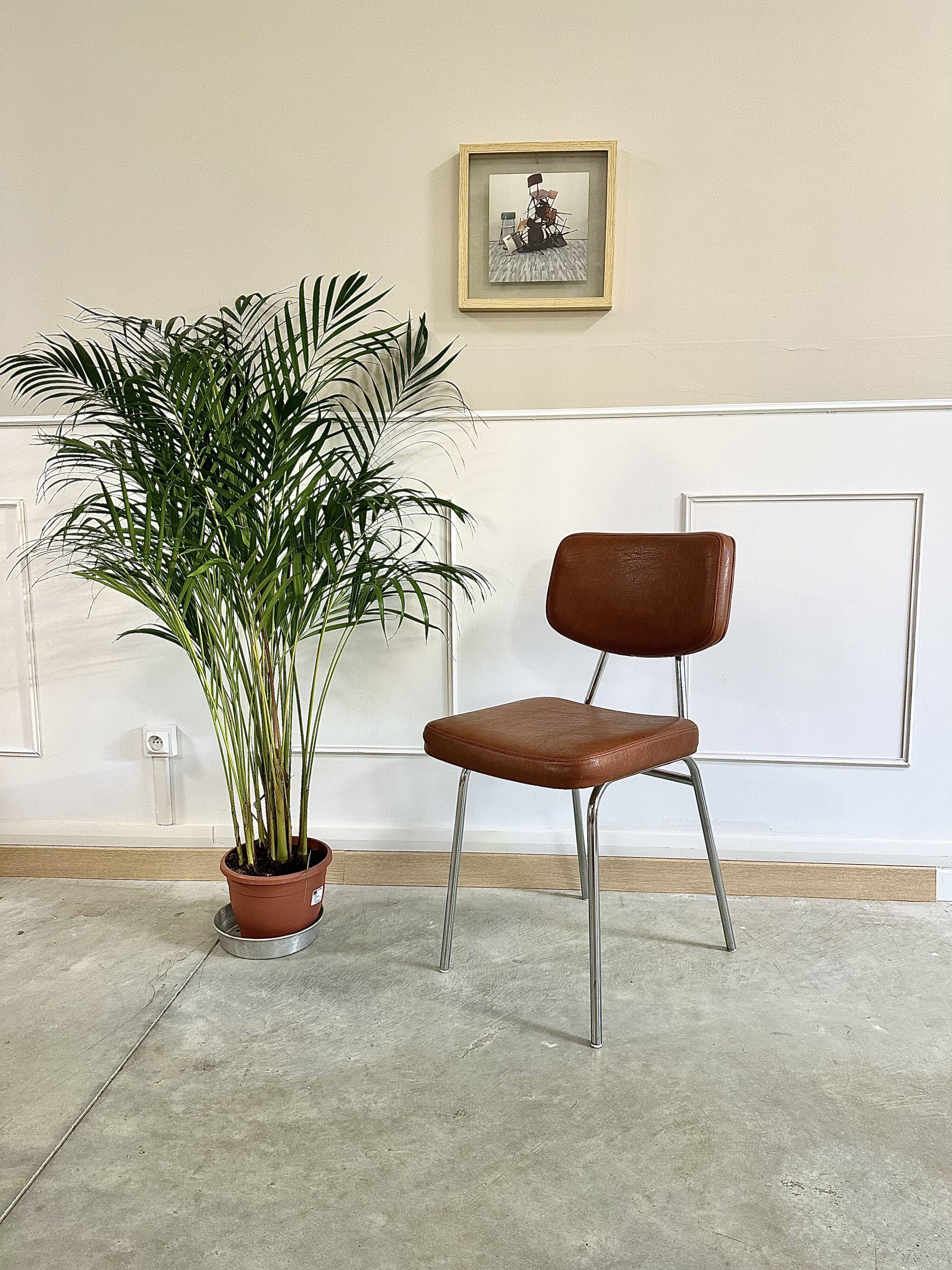 Vintage administrative chair