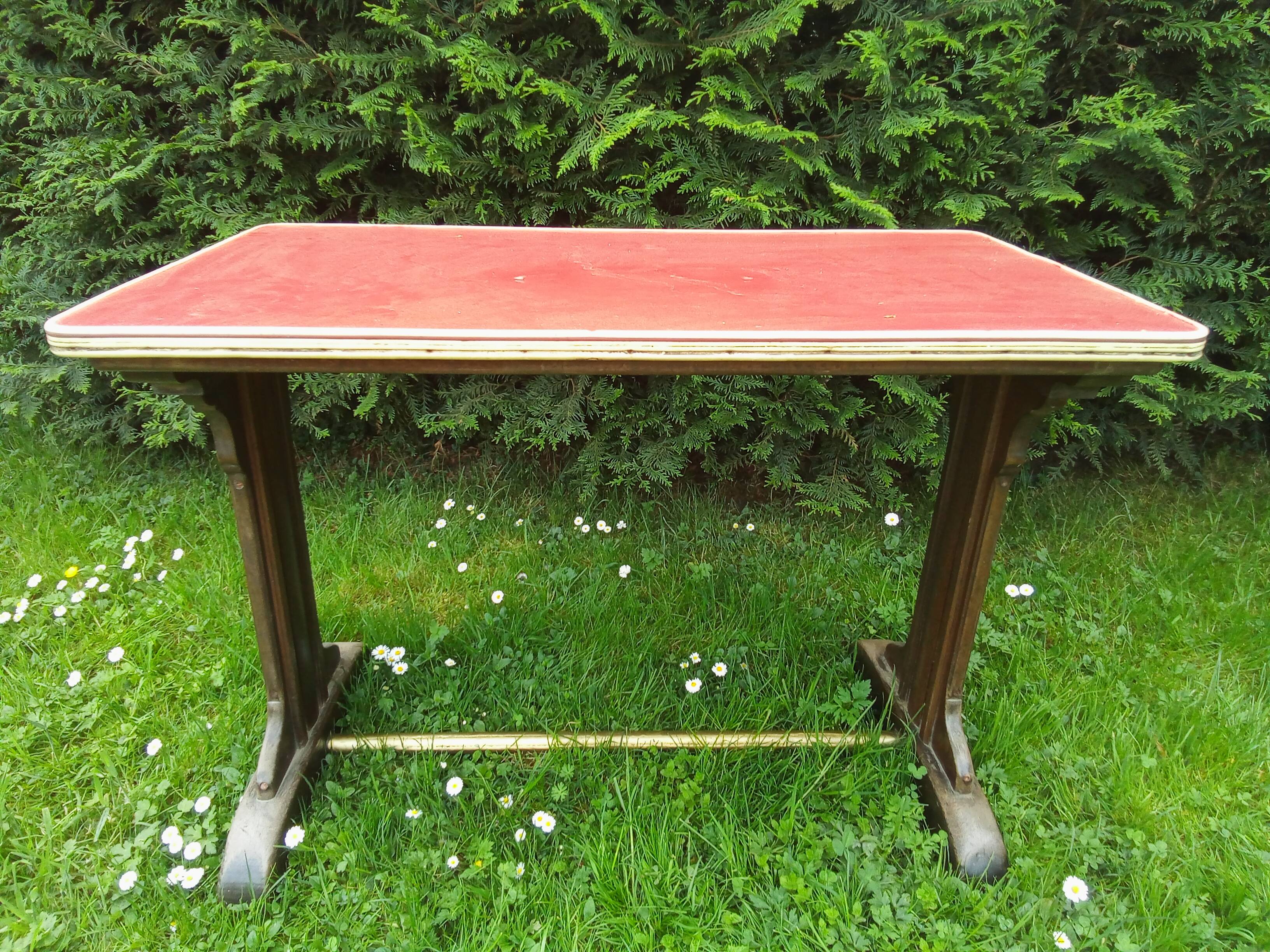 Table de bistrot année 1950 entièrement rénovée