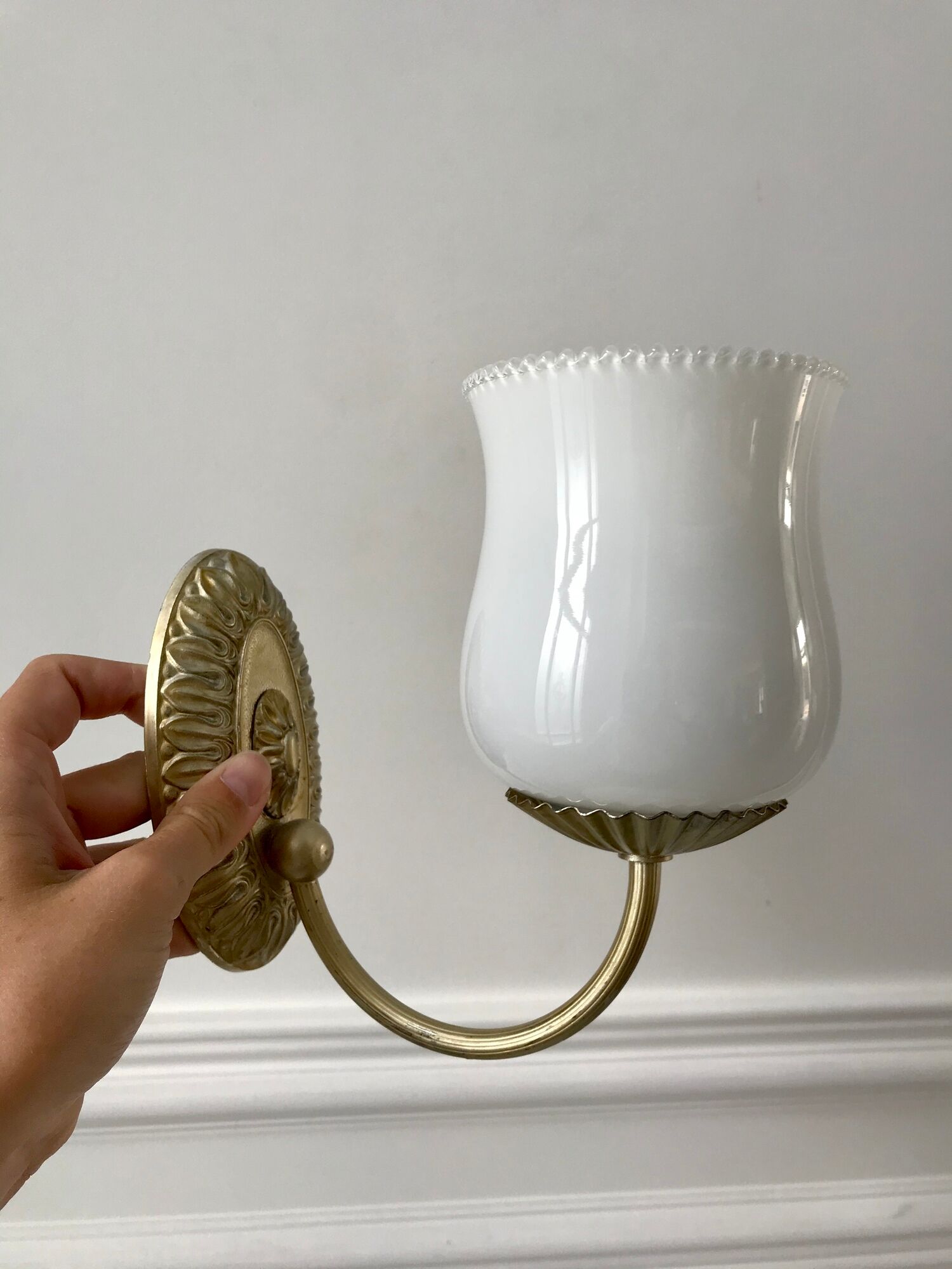 Duo of sconces in serrated opaline and golden steel 50s