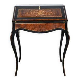 Bureau de pente en poirier noirci et amboine, époque Napoléon III, milieu XIXème