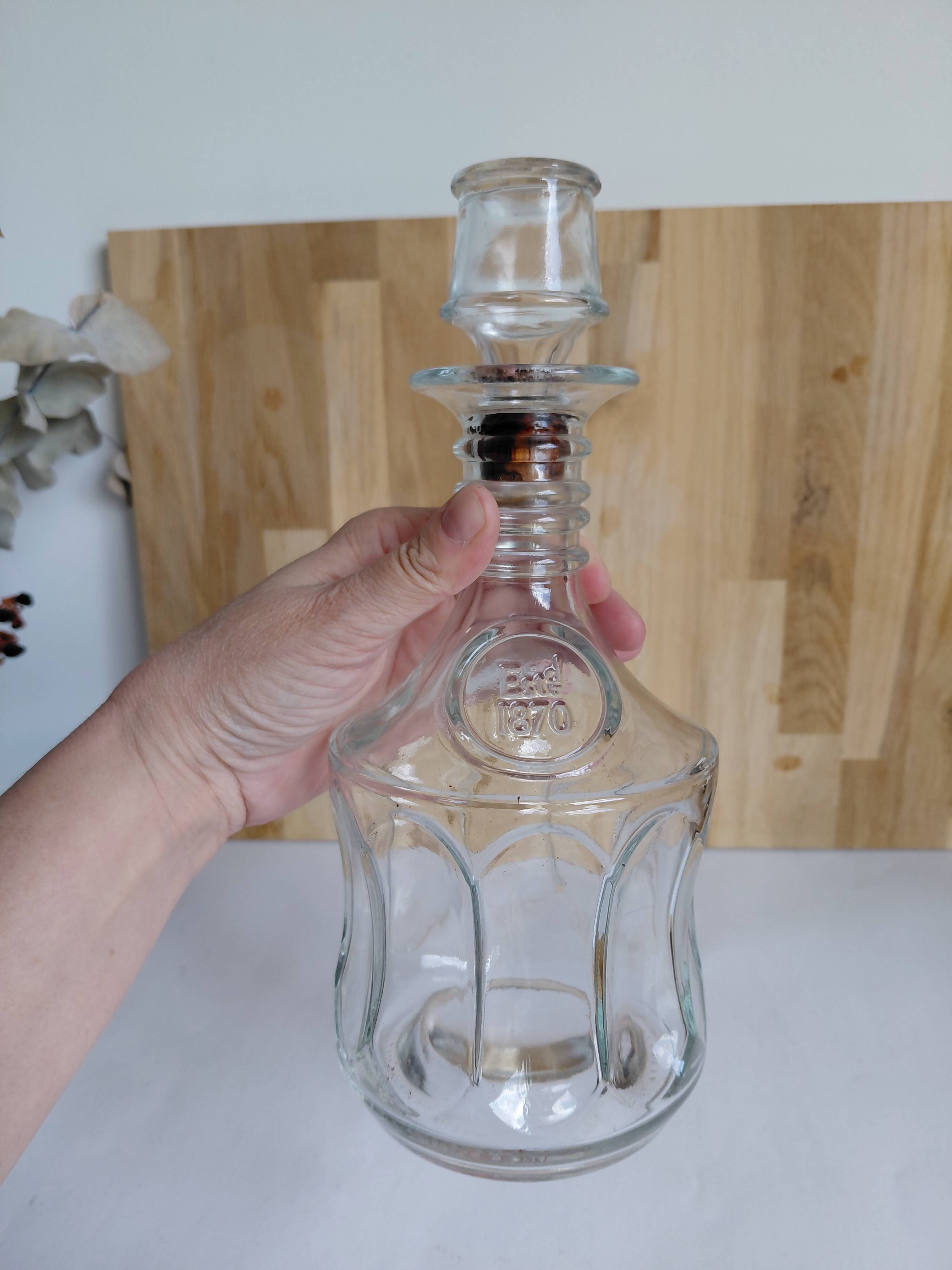 Carafe mid-century post-prohibition