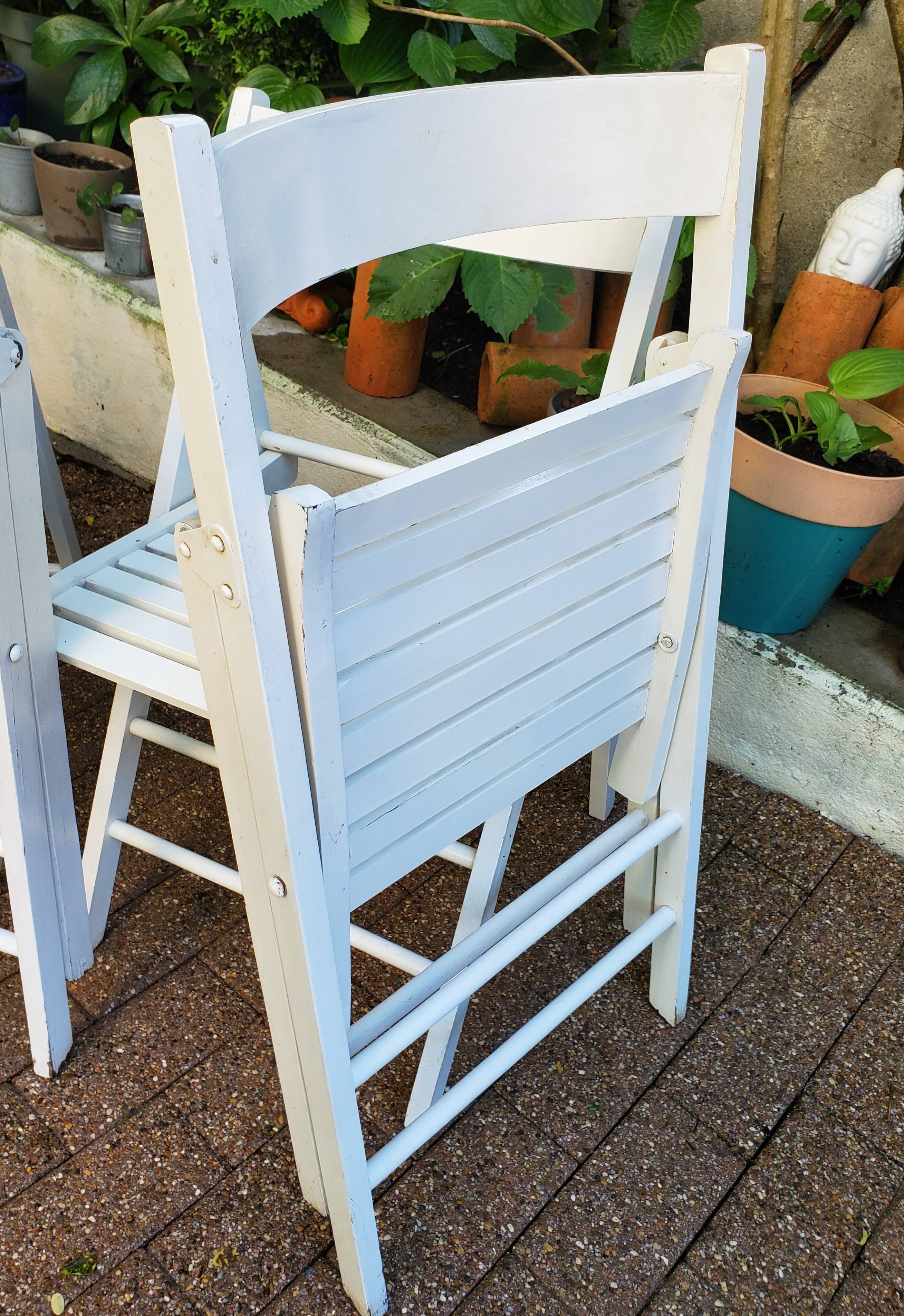 4 folding chairs made of 70's wood