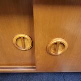 Enfilade avec portes coulissantes