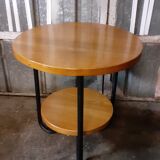 Pedestal table