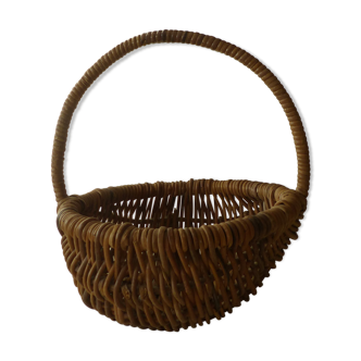 Wicker basket