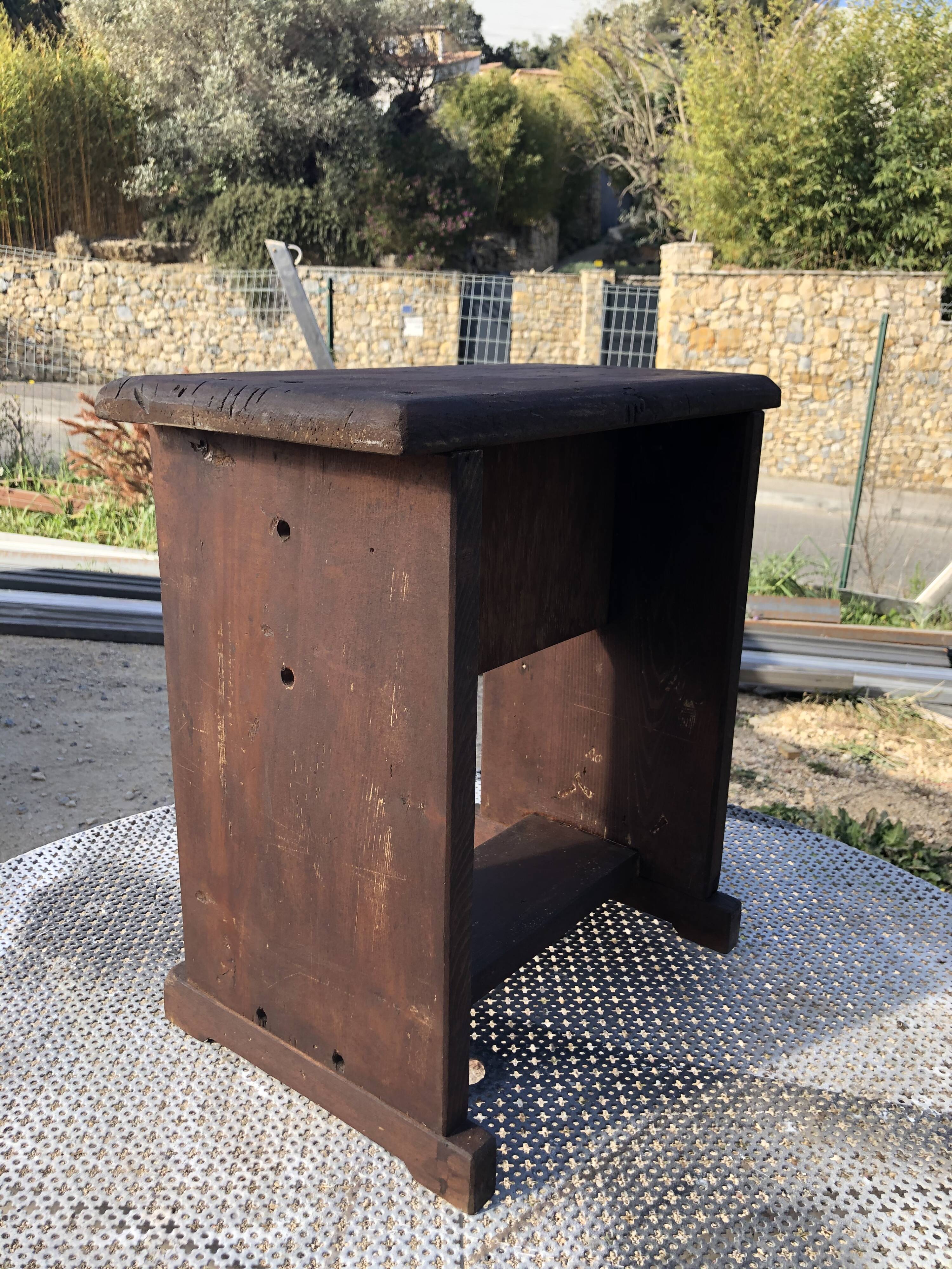 Artisan workshop stool