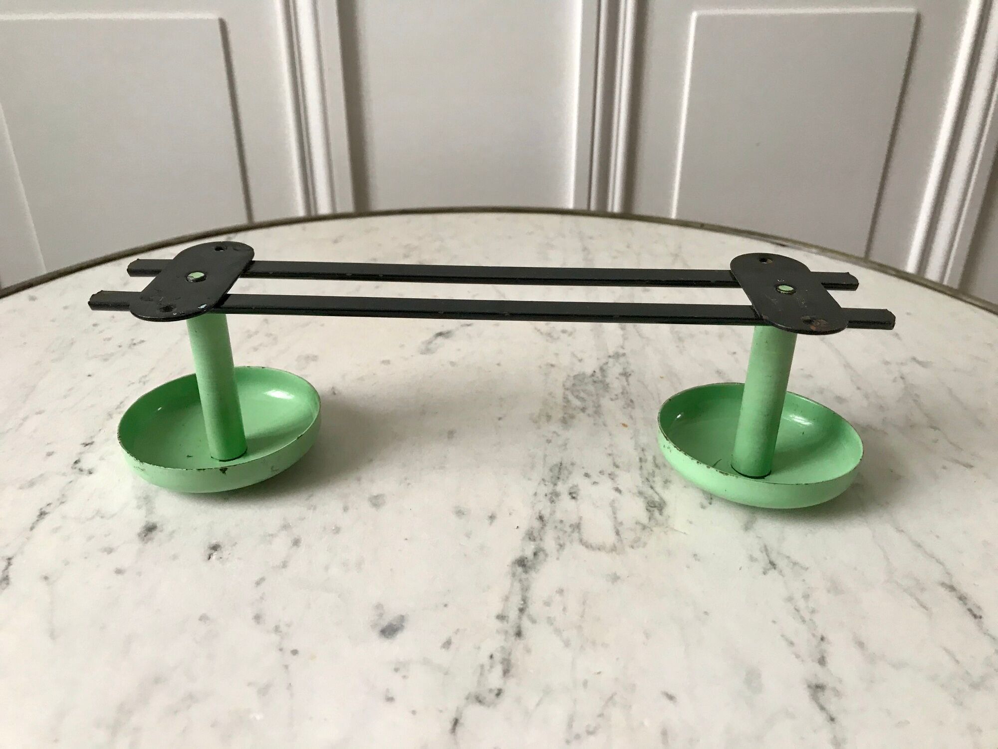Black metal hook and sage green 60s-70s