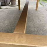 Rectangular dining room table