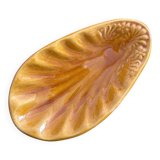 Provençal yellow shell emptier