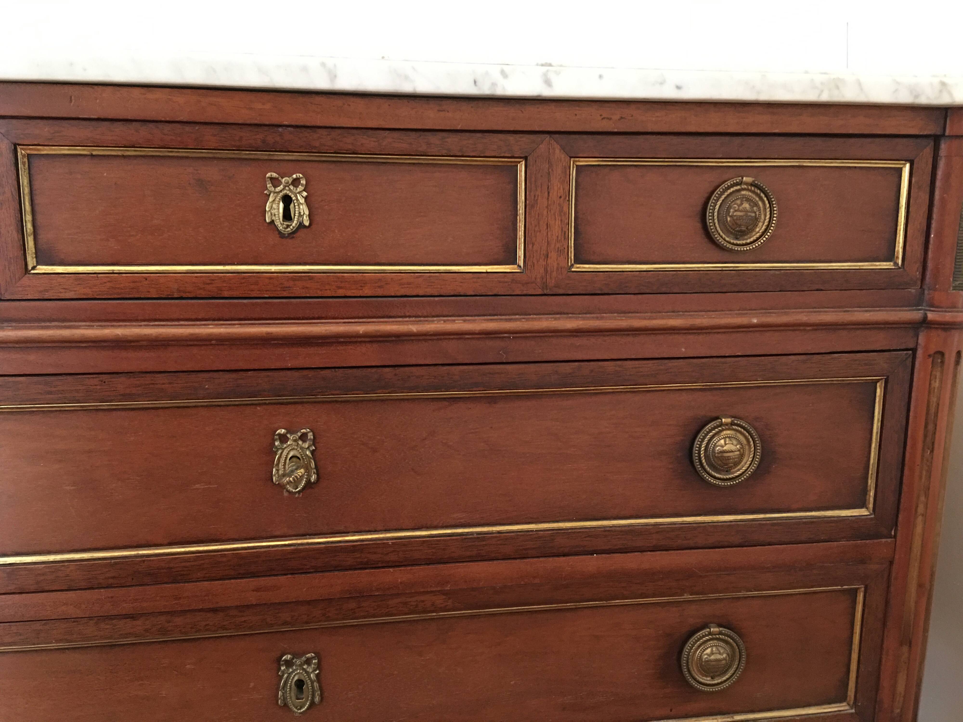 Commode