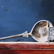 Still life with pewter finds on a chest – Marjolein van den Berg, c. 2011