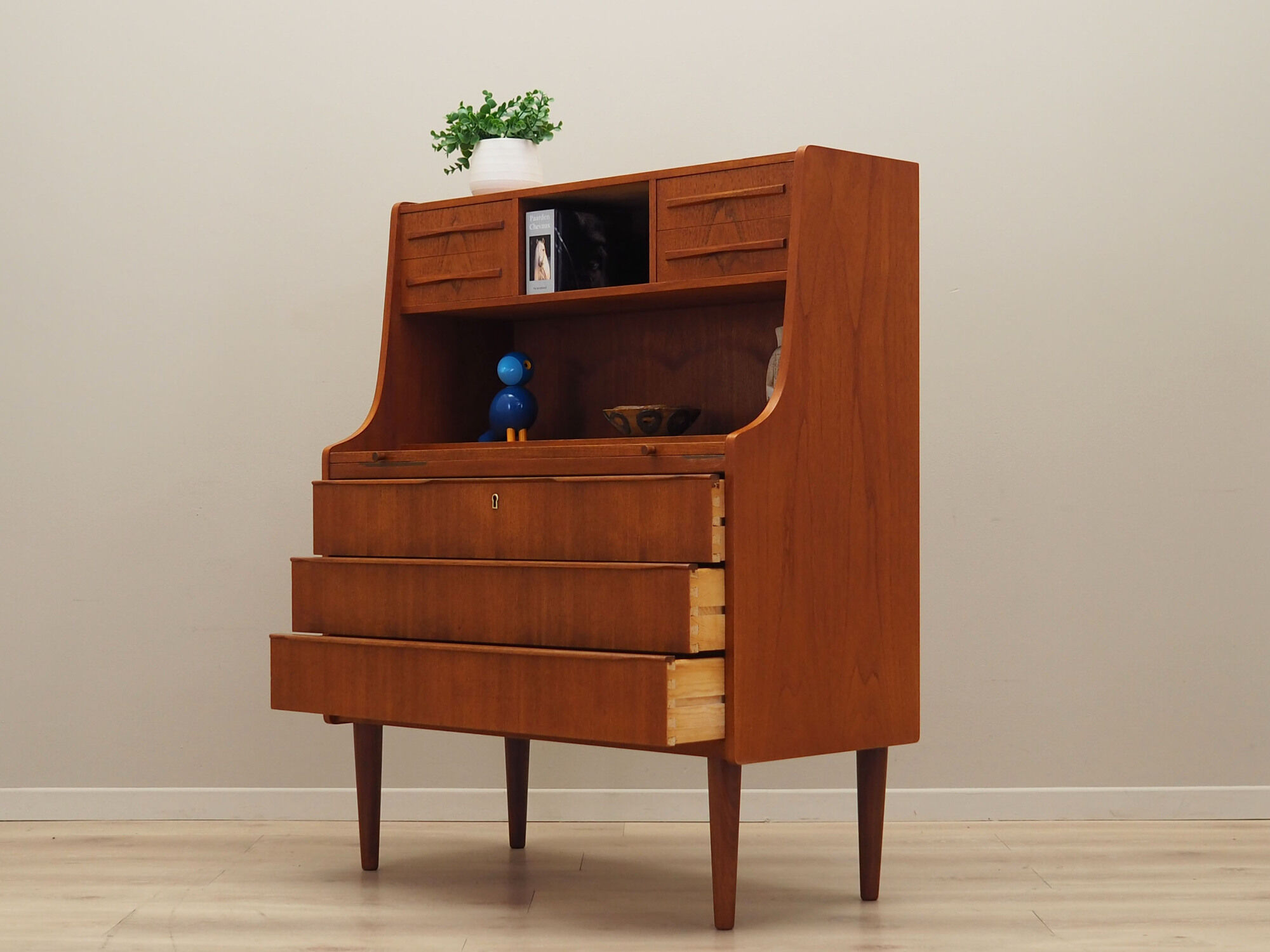 Secrétaire en teck, design danois, années 1970, production: Danemark