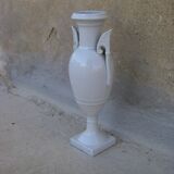 Vase en porcelaine ancien