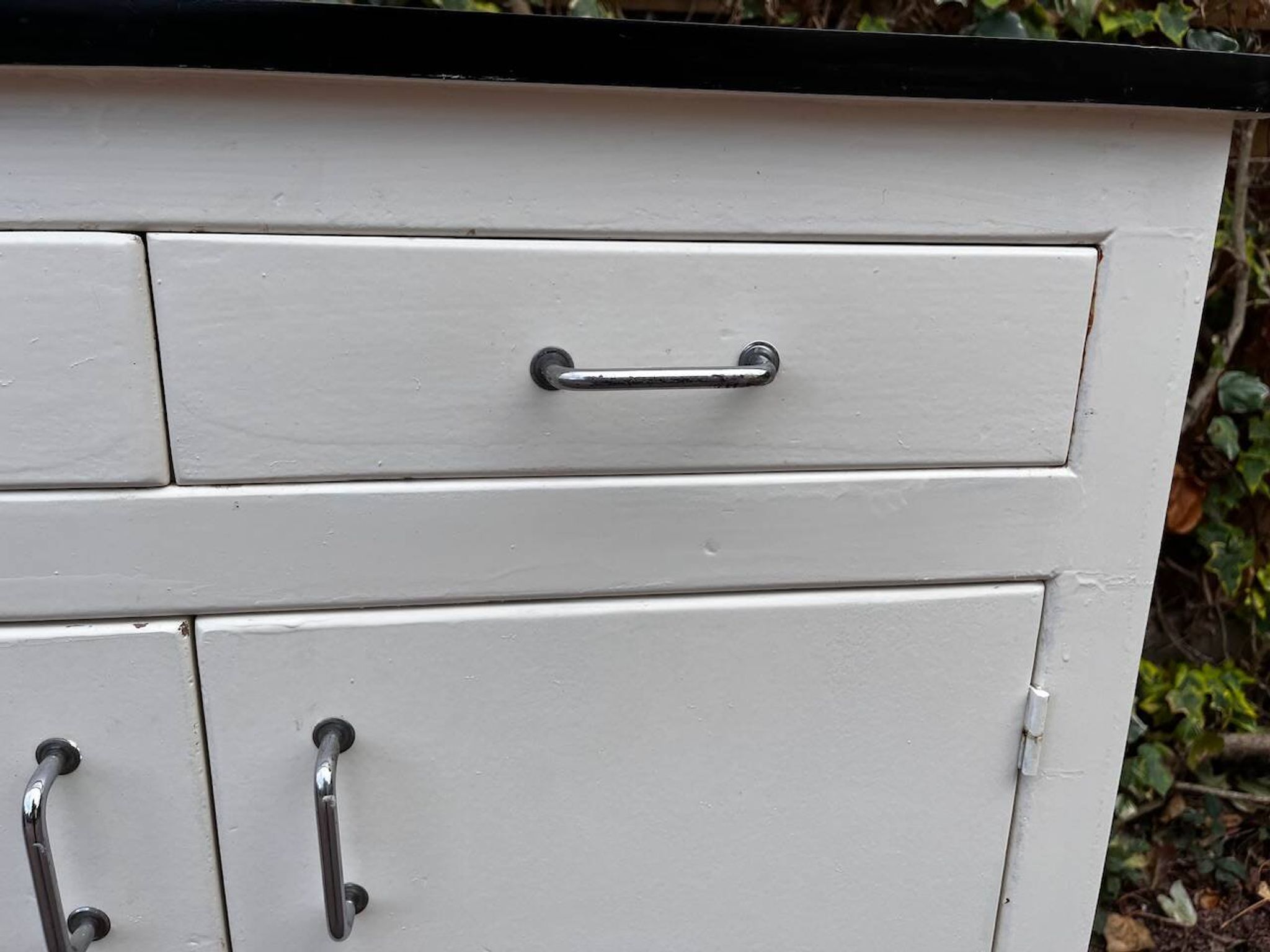 Buffet blanc vintage 2 portes et 2 tiroirs