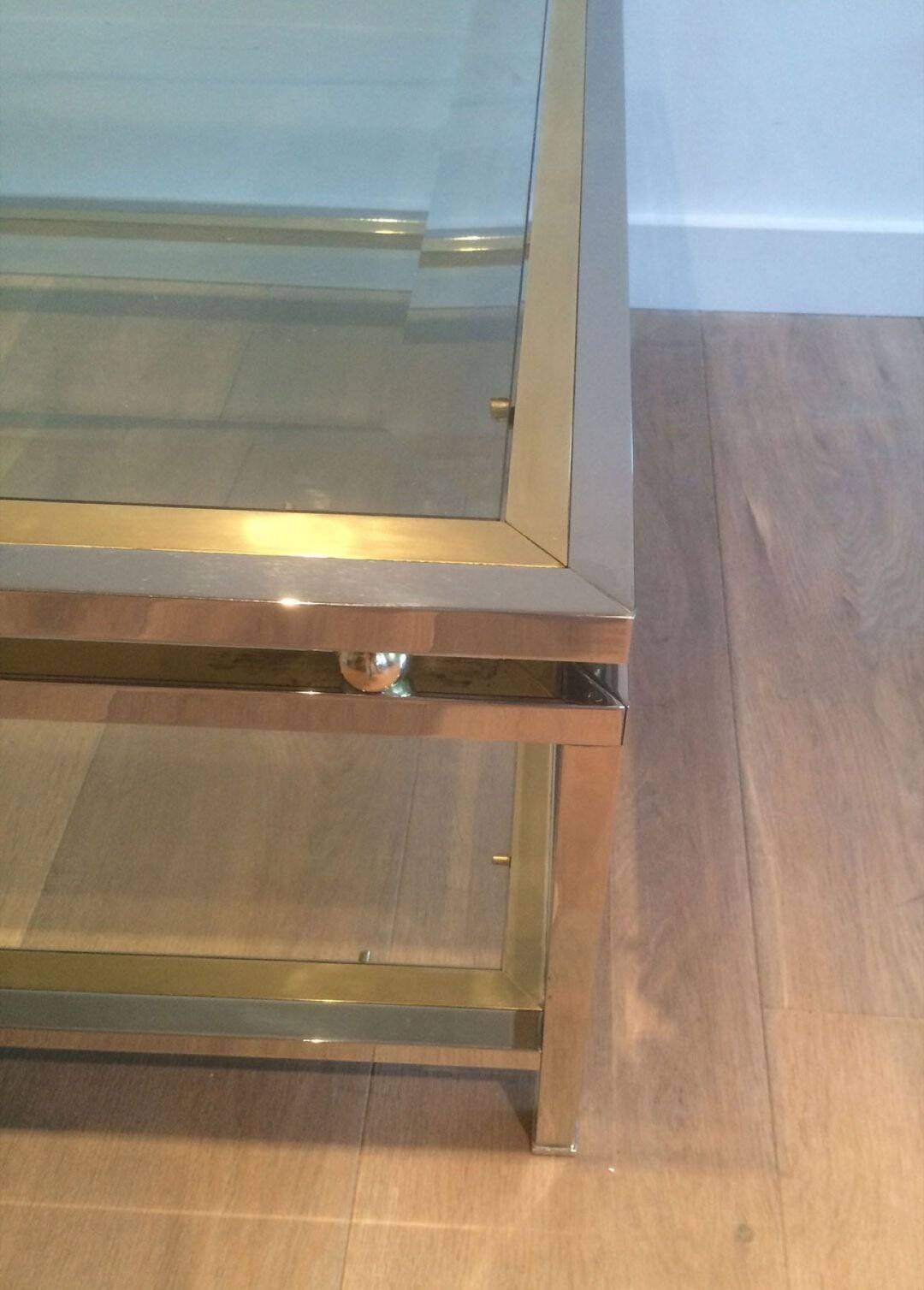 Table basse à double plateau en chrome et laiton