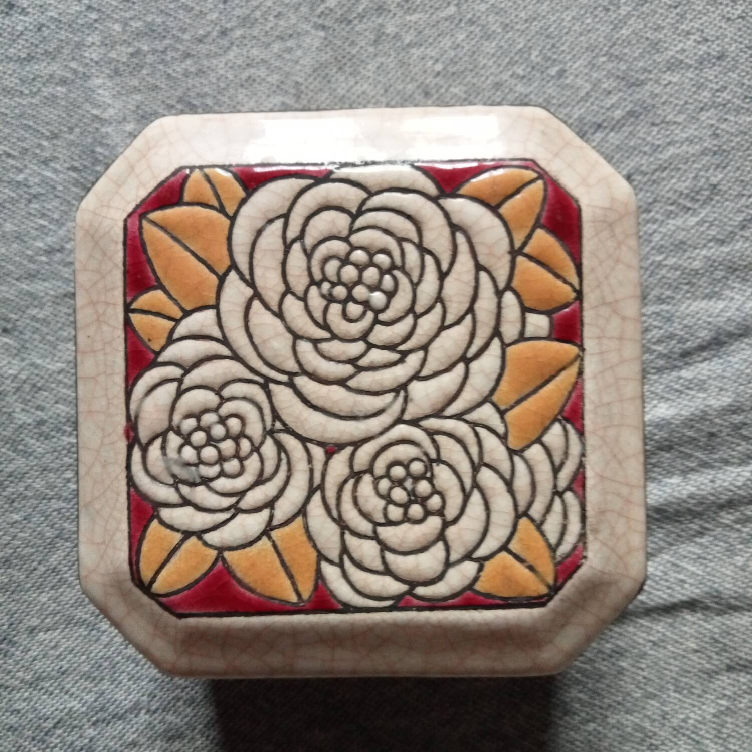 Longwy ceramic box