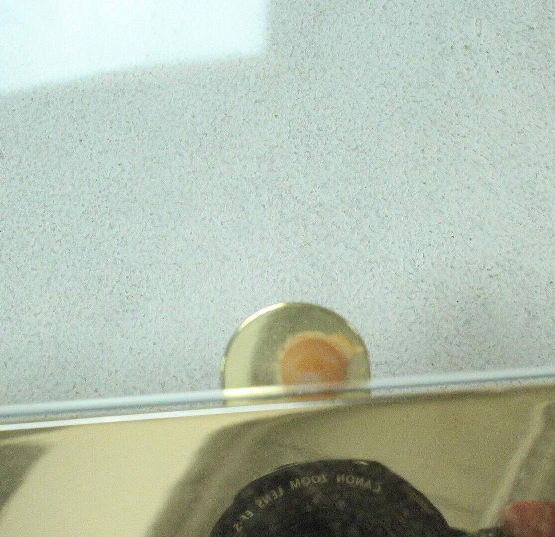 Hollywood regency vintage coffee table in brass & glass 1970s