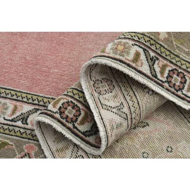 1970s Vintage Persian Handmade Wool Cotton Pink Area Rug 290x393