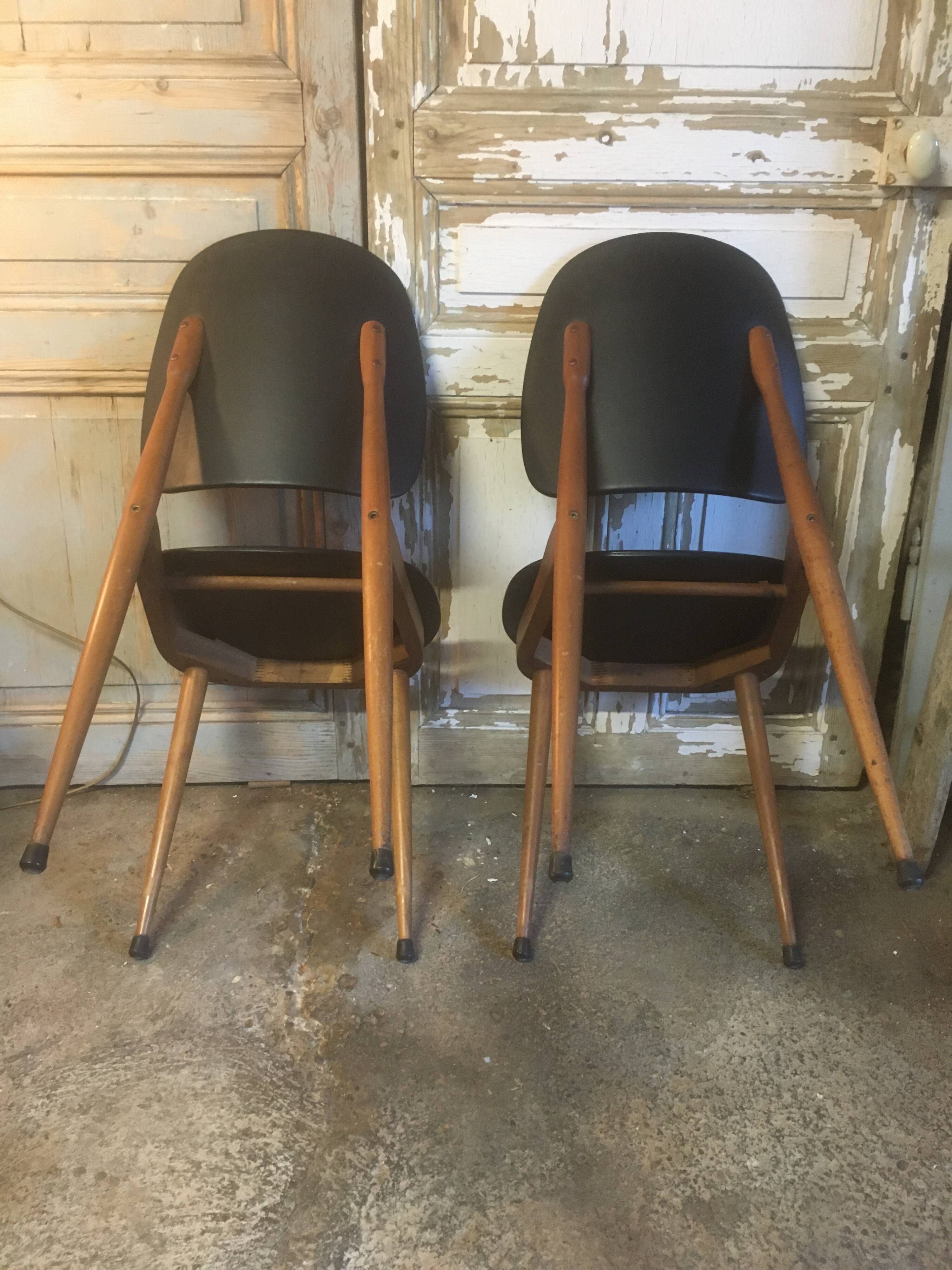 Pair of Pegase chairs by Baumann 1960