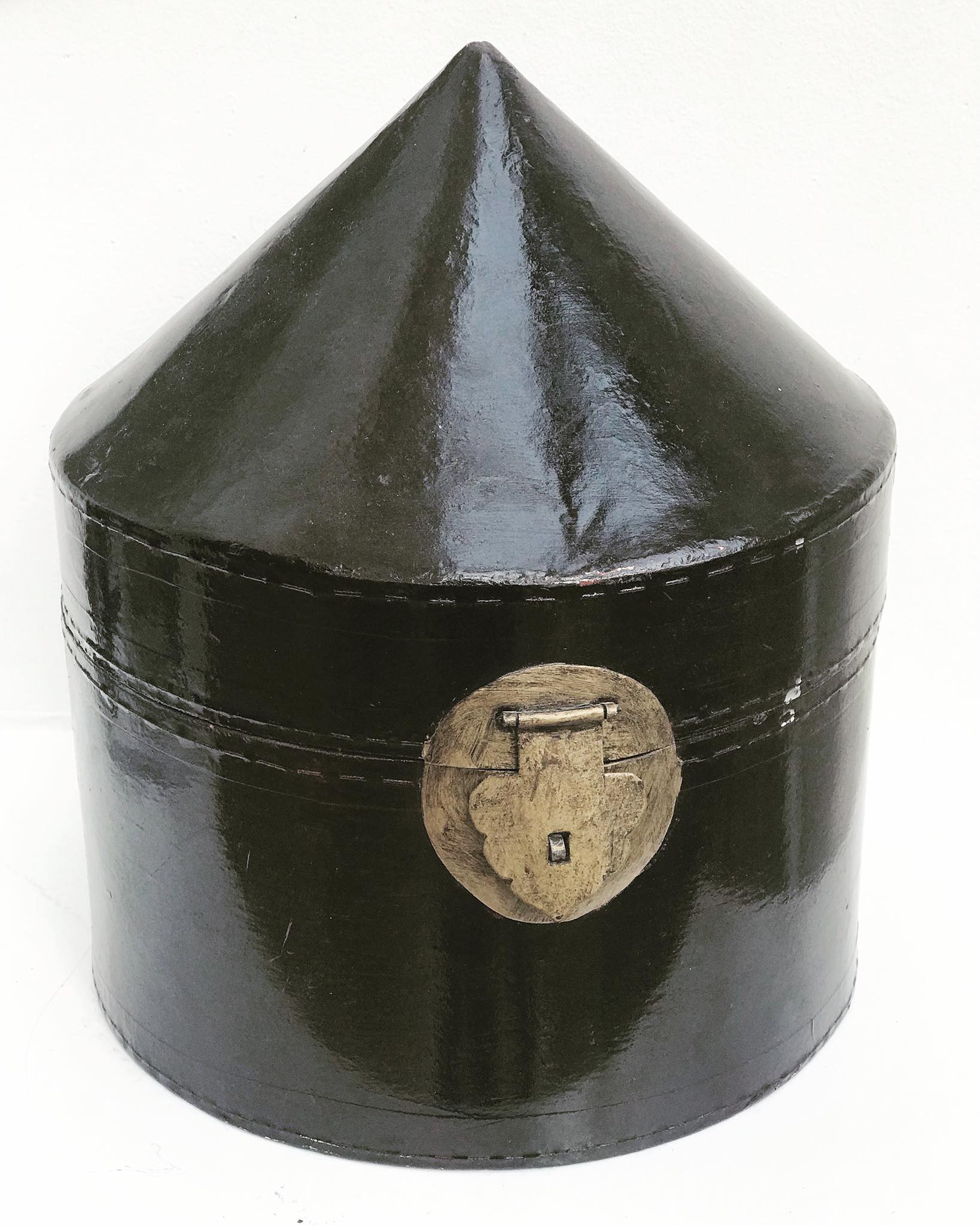Old Chinese hat box