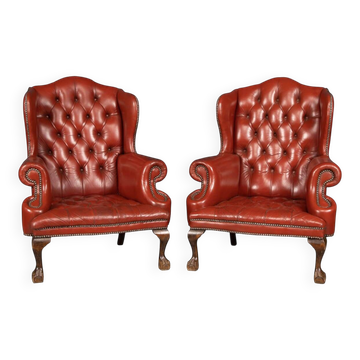 Stylish 20thc pair of english leather wing back armchairs c.1970