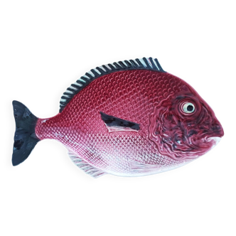 Bordallo Pinheiro fish dish