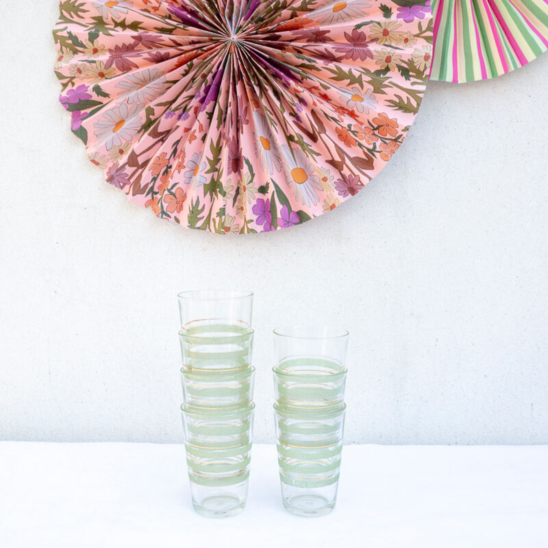 7 glasses green and gold granita