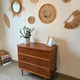 Vintage chest of drawers from the 1950s.