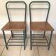 Paire de chaises, chevets d’internat vintage