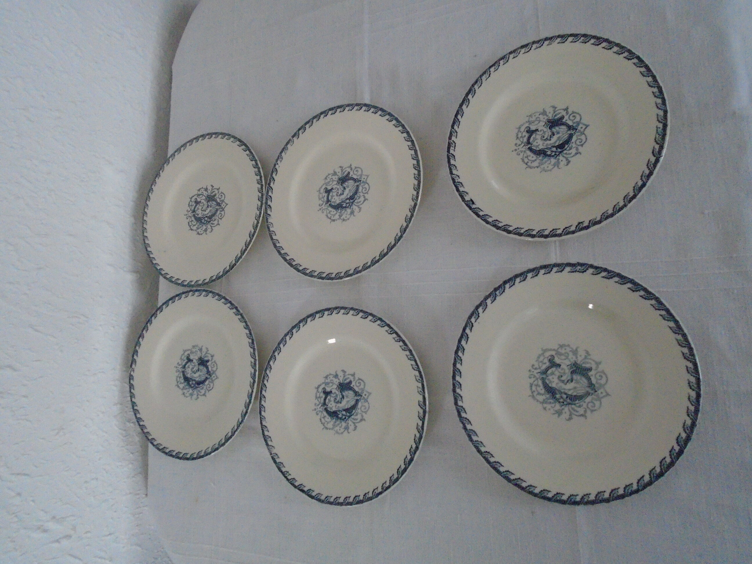 6 flat plates K - G Lunéville original blue decoration "G" old faience