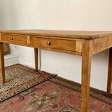 Farmhouse table with drawers