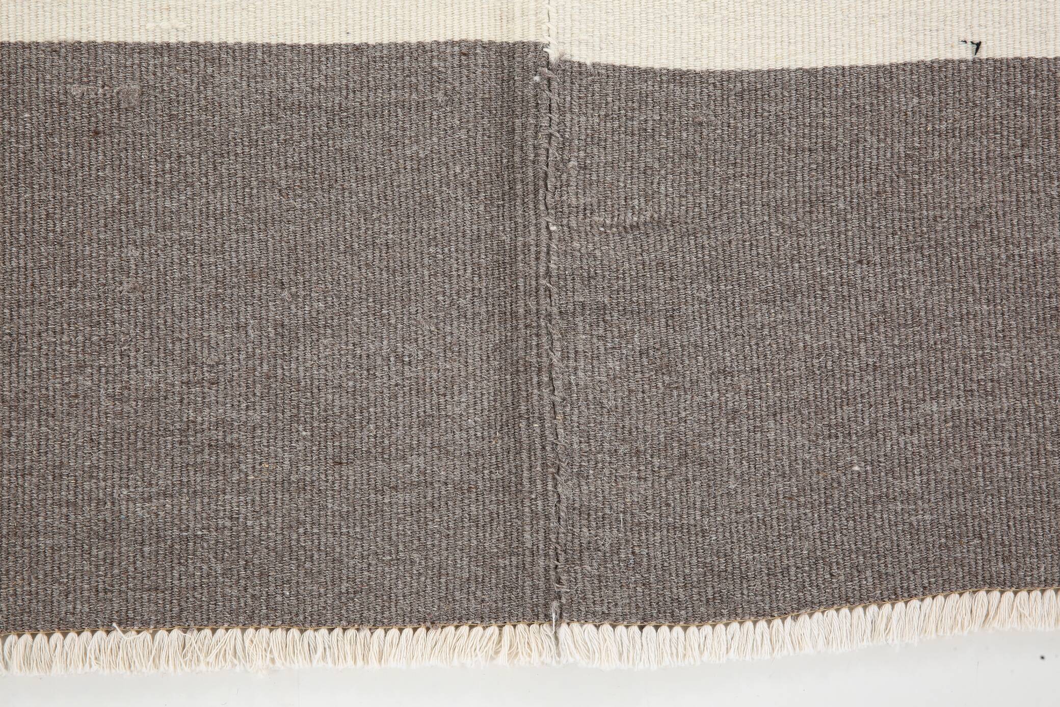 Beige & Gray Ethnic Kilim Rug, 225x276Cm