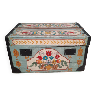 Norman painted chest