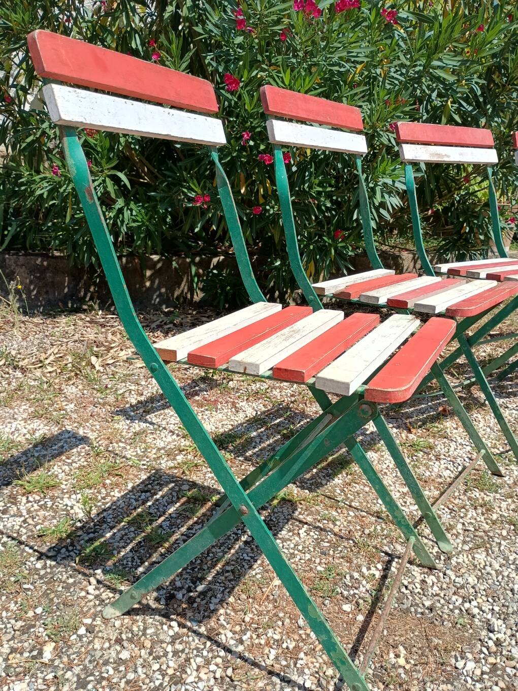 6 folding metal bistro chairs from the 1930s