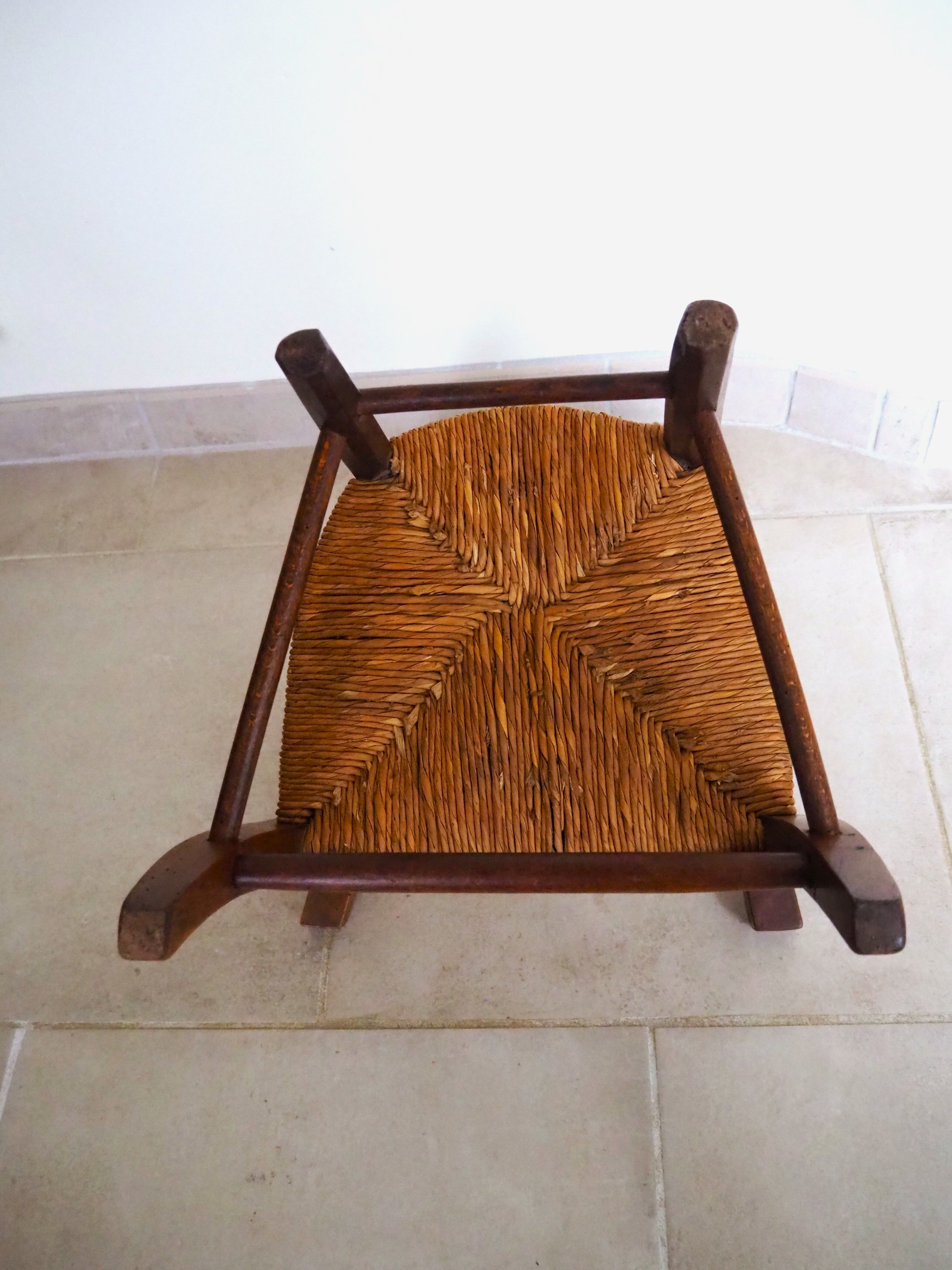 Ancien fauteuil de coiffeur pour enfant