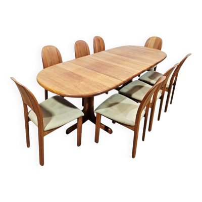Table extensible + 8 chaises / Holstebro Møbelfabrik / Teck / Danemark / 1970