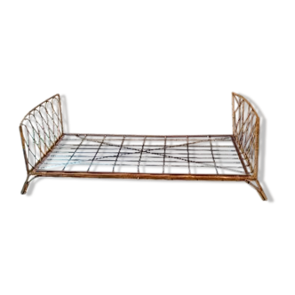 Vintage rattan bed