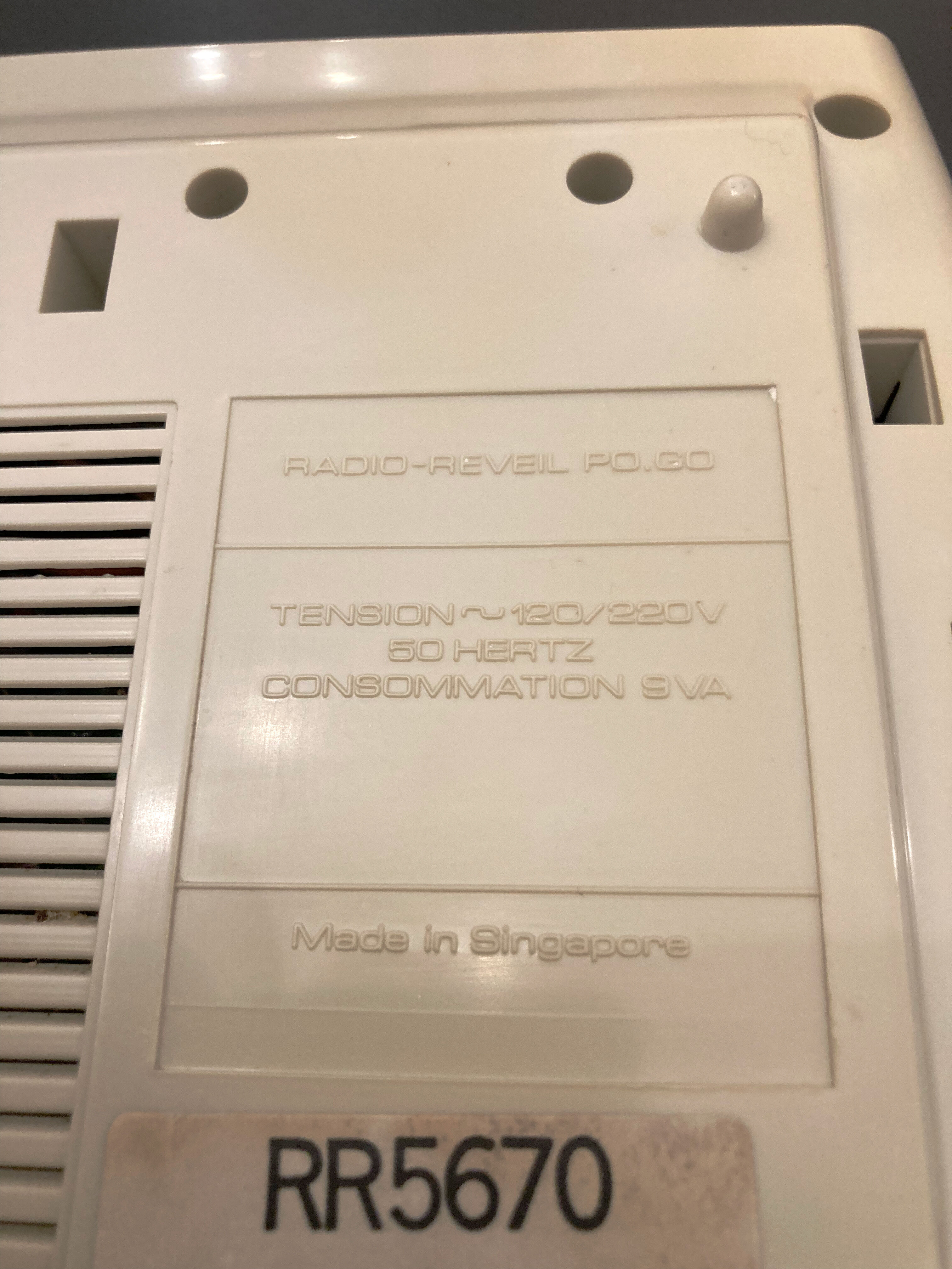 Radio vintage reveil a unfolding Continental Edison 1973