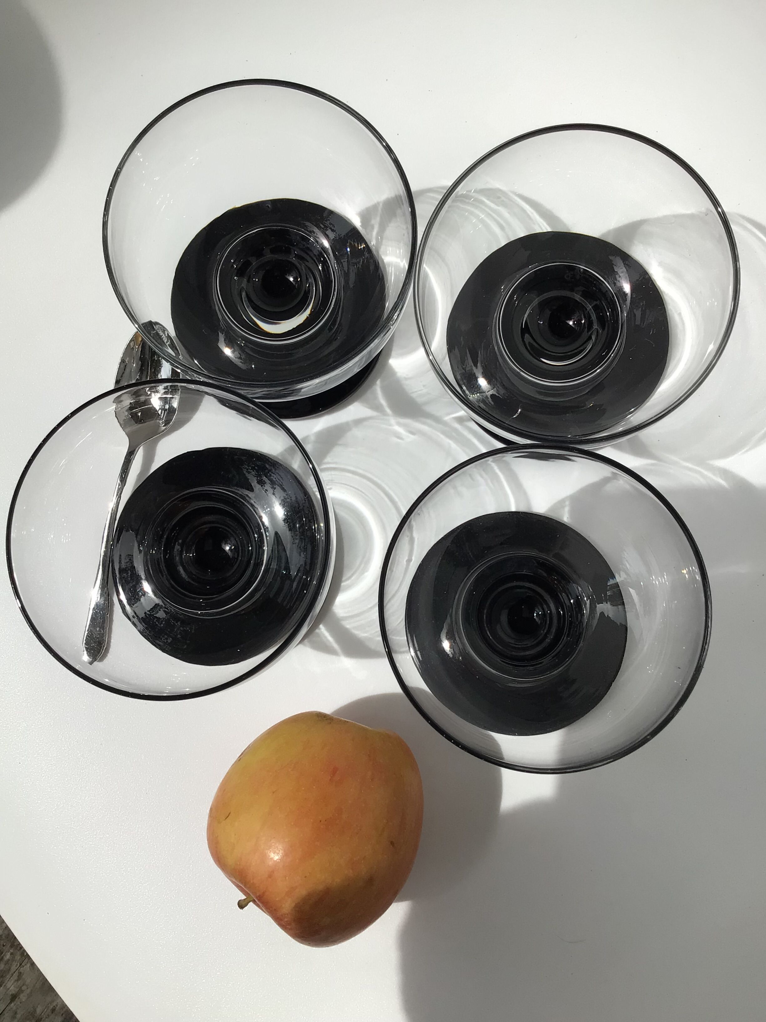 4 ice black standing cups or fruit salad