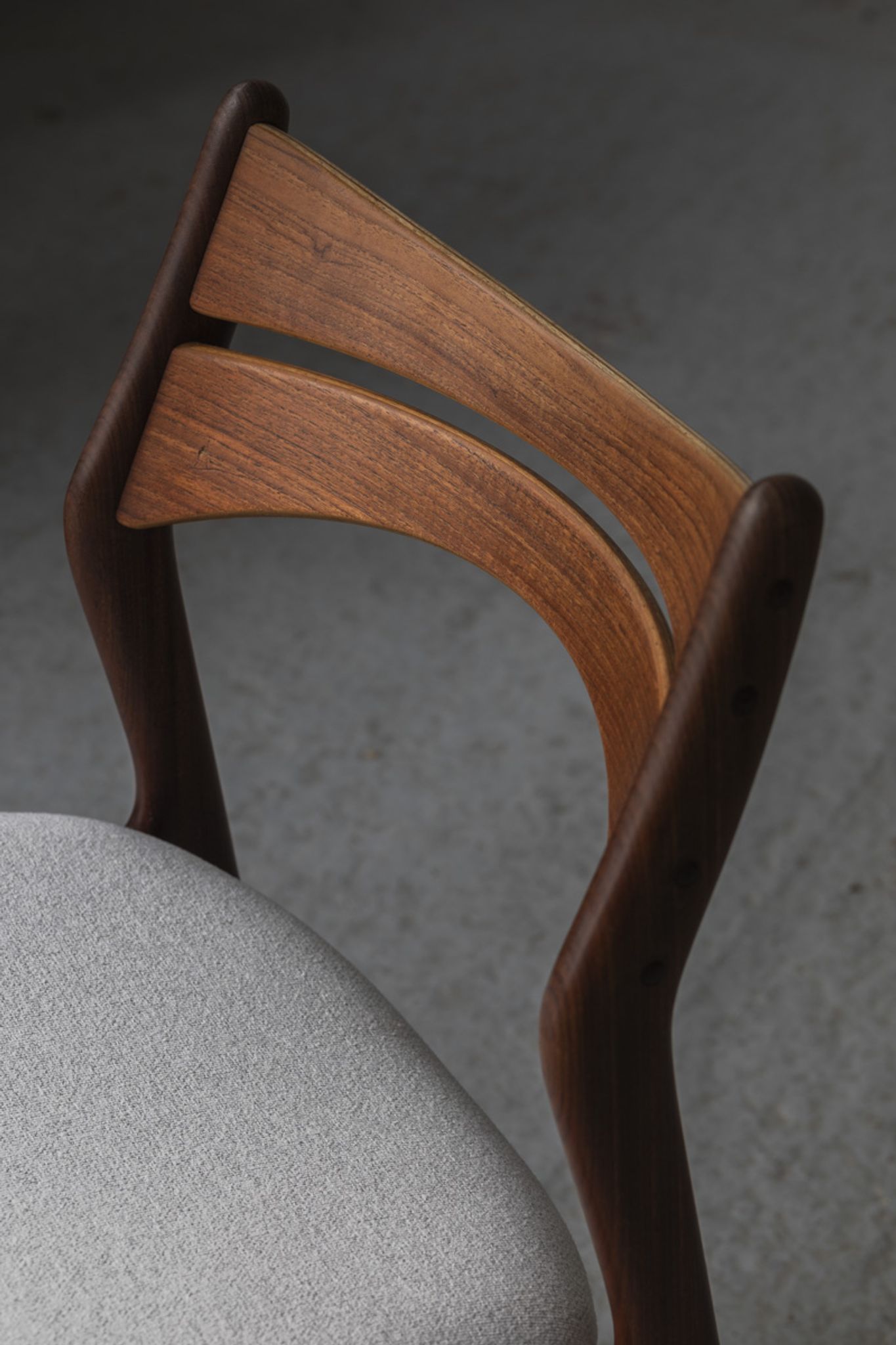 Set of 4 dining chairs ‘model 310’ by Erik Buch for Chr. Christensens Møbelfabrik, Danish design, 60
