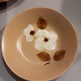 11 assiettes creuses en grès vintages