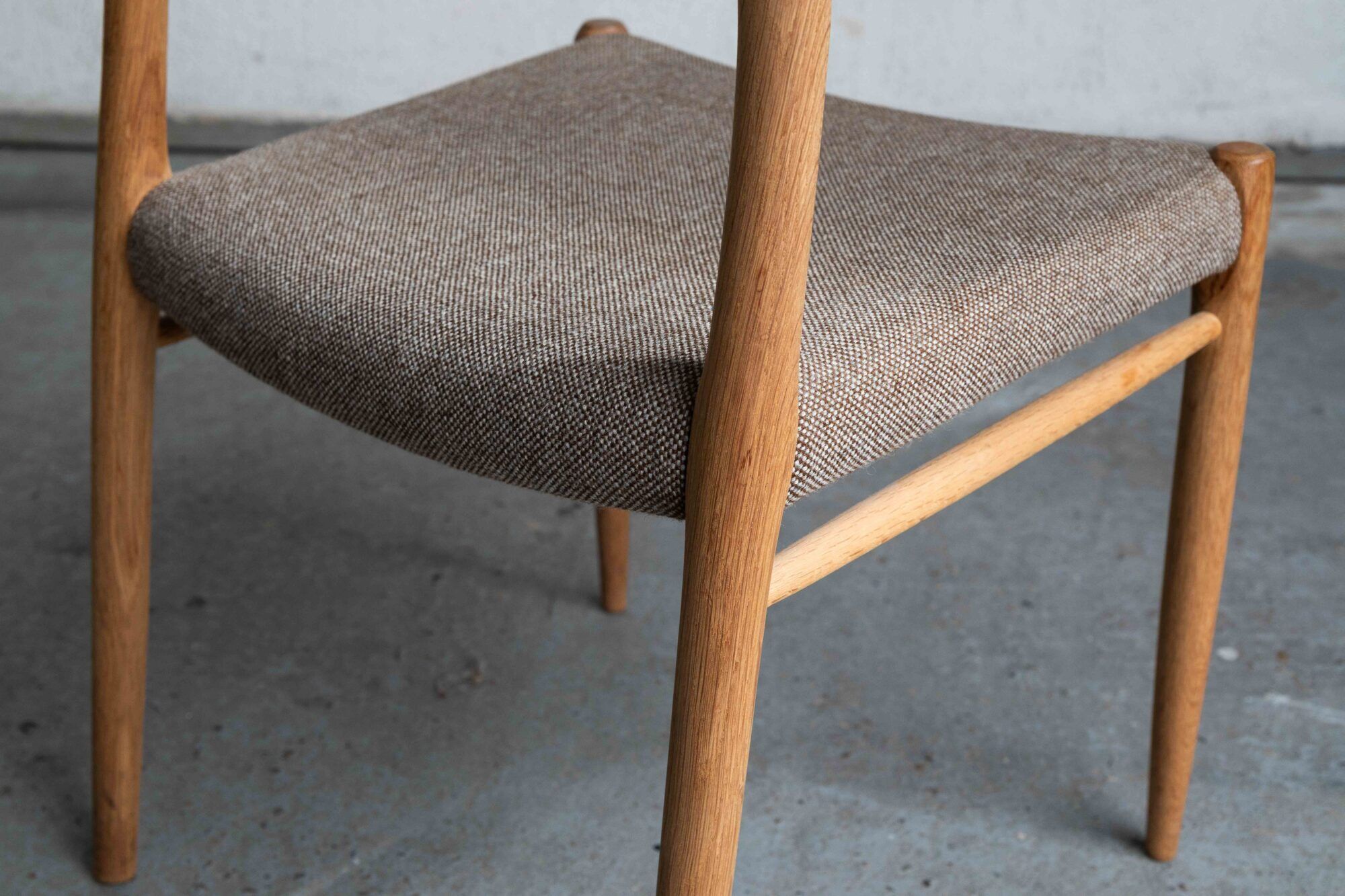 Set of 4 dining chairs 'model 75' by Niels Otto Moller
