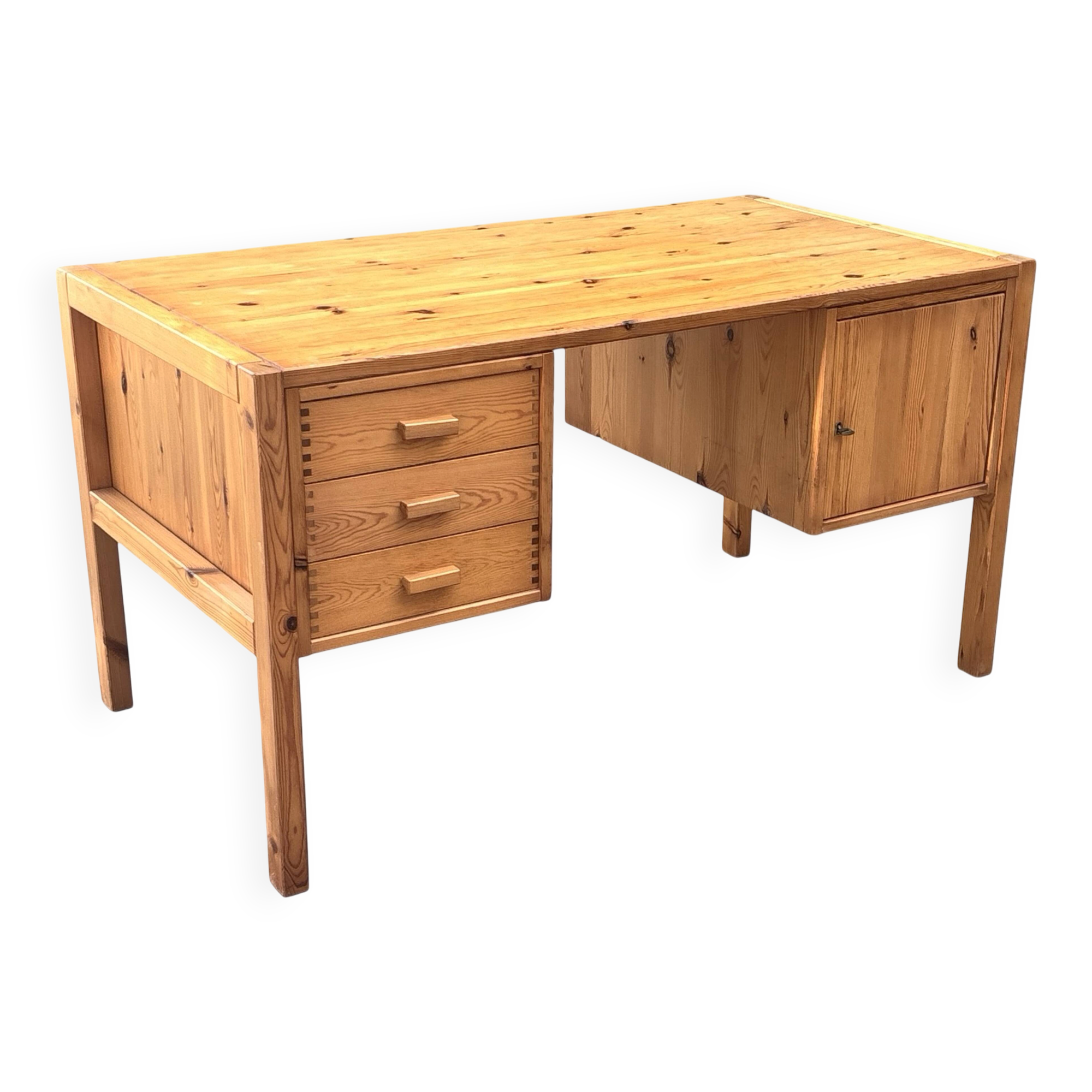Vintage Pinewood Desk, Freestanding, 1970s Pine, Design, Ate van Apeldoorn