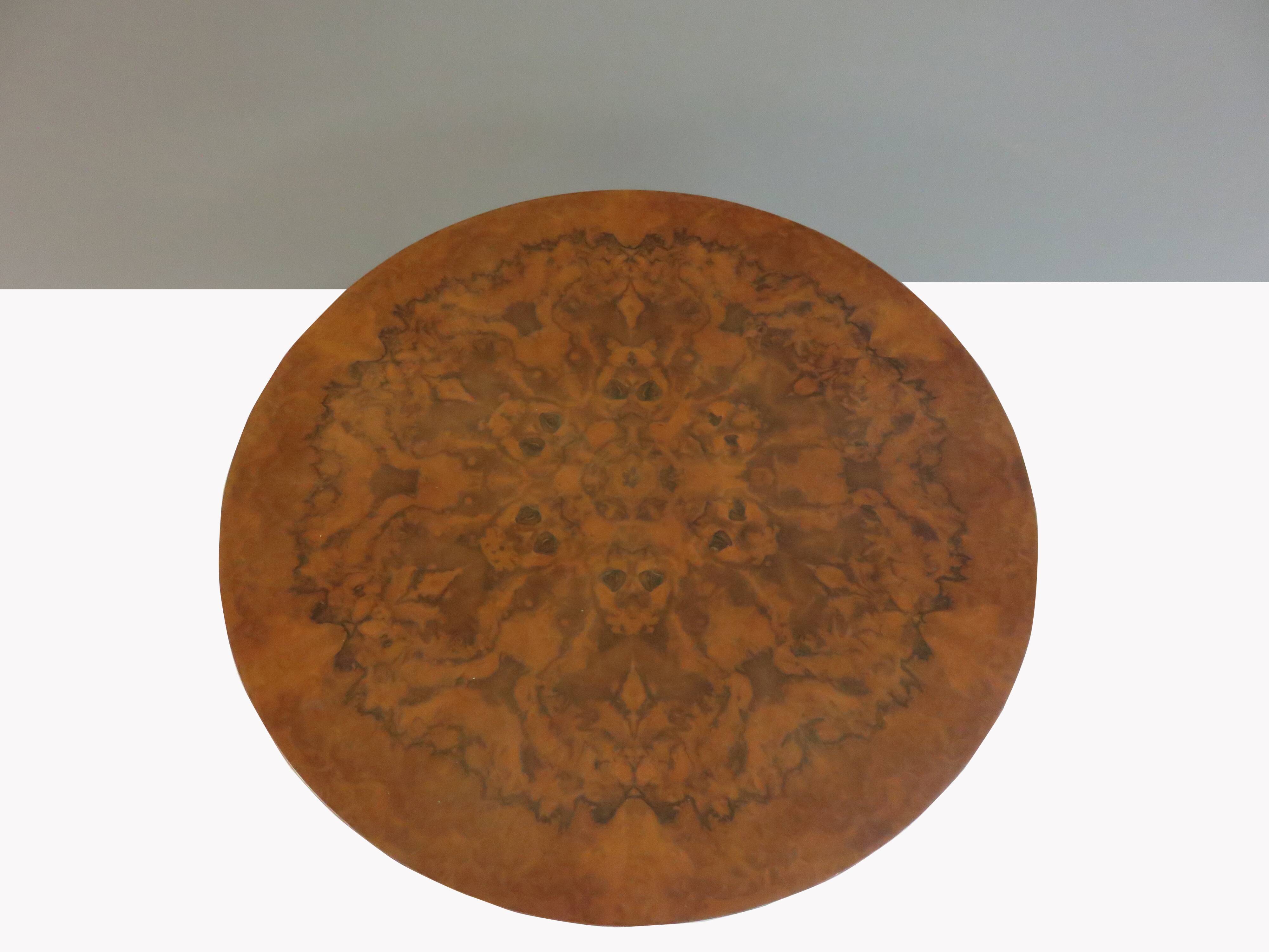 Round wrought iron healing