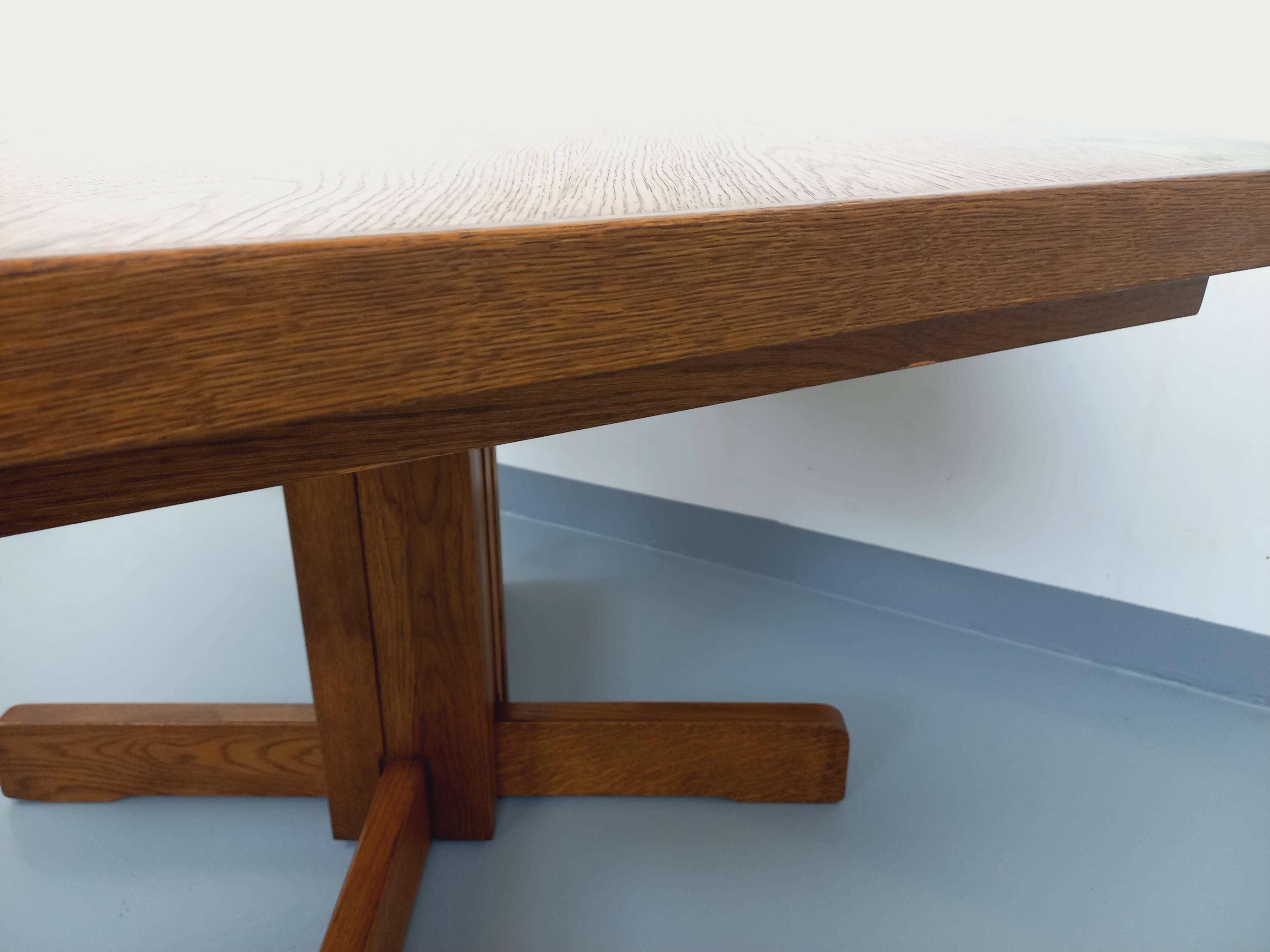 Vintage 80s hexagonal dining table in oak wood