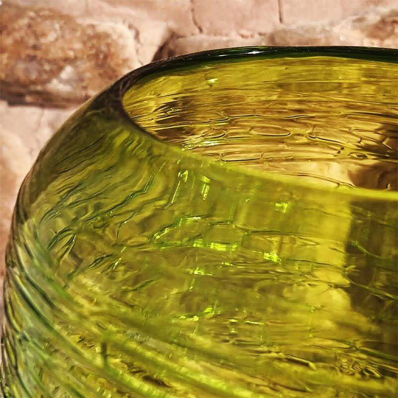 1970s green vase in hand worked Murano glass - made in Italy. 31 cm high.