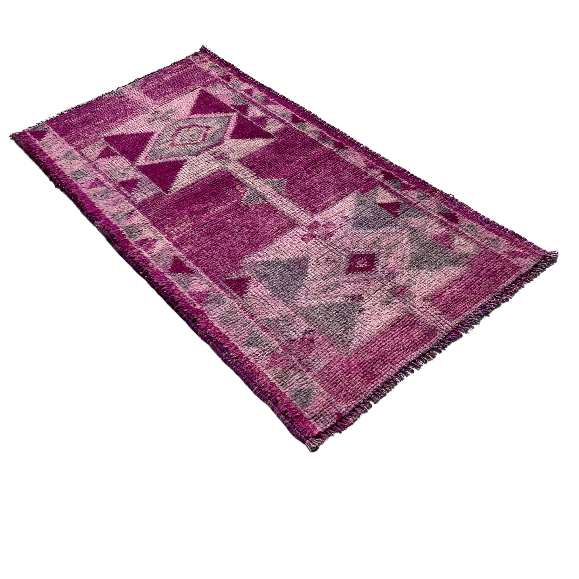 Vintage kurdish herki rug