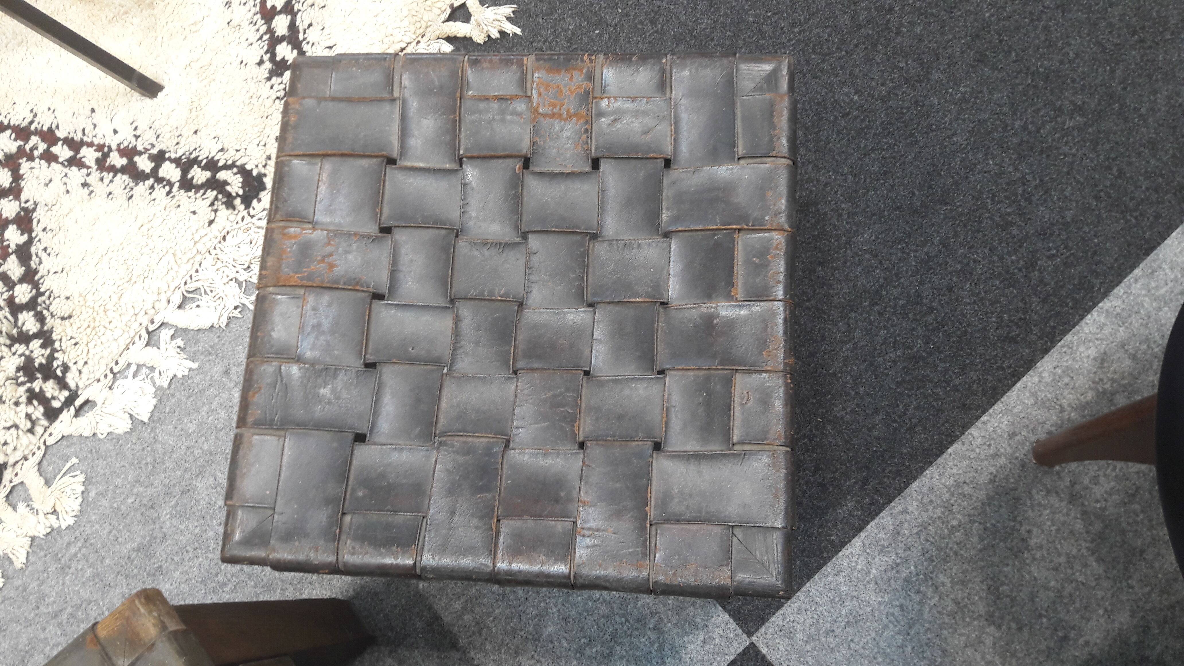 Paire tabourets ancien guichetier PTT