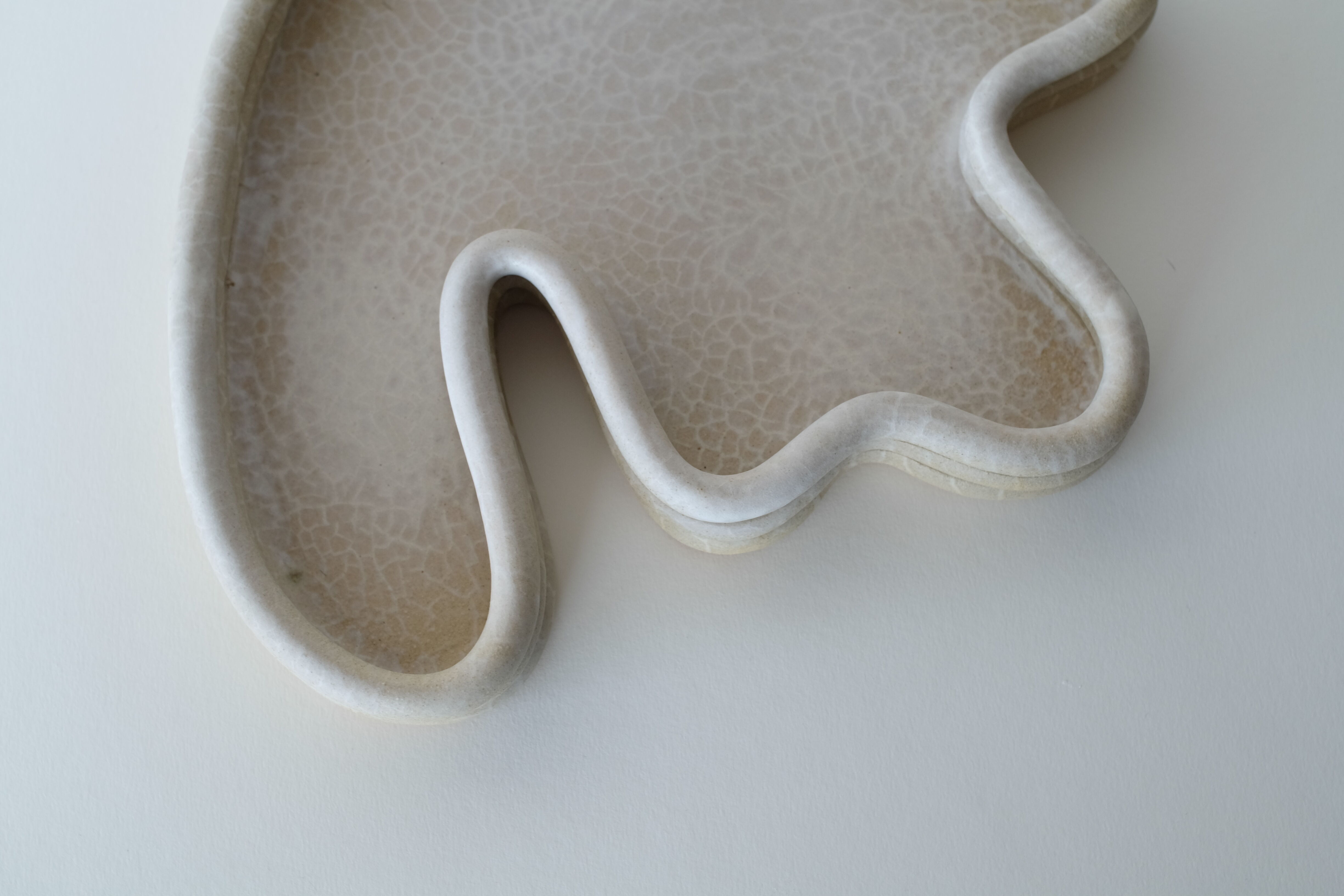 Centerpiece lali mat cracked