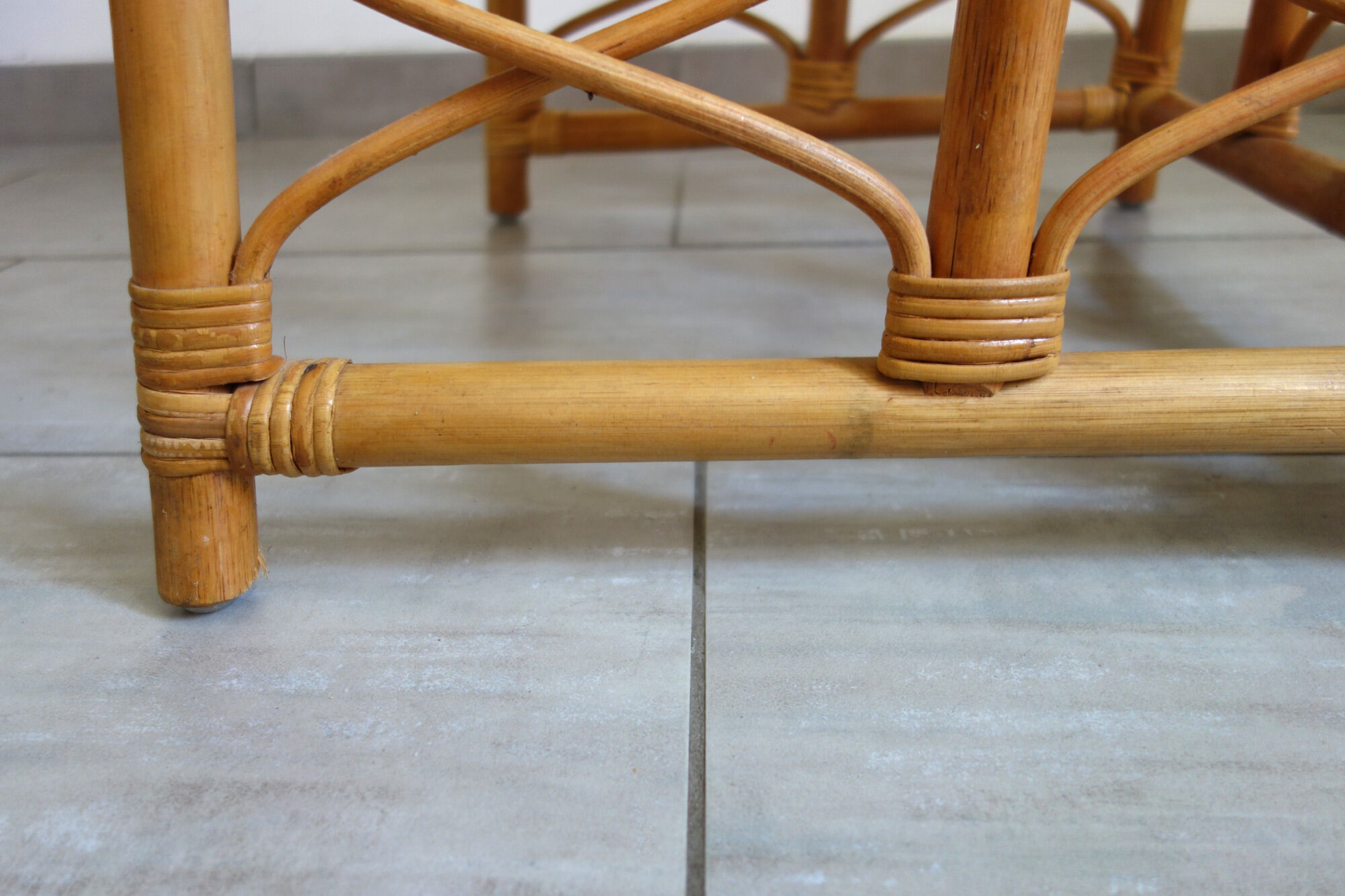 Paire de tables basses en rotin